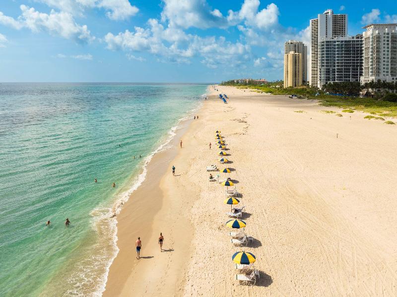 The Singer Oceanfront Resort, Curio Collection image