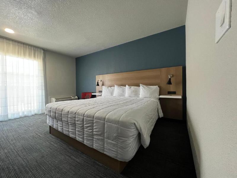 Quality Inn Portland Airport PDX