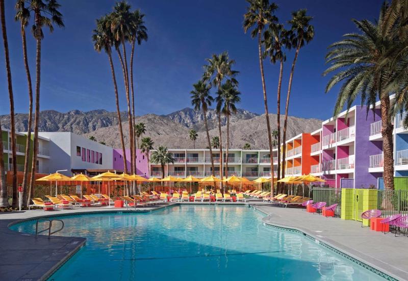Holiday Inn Palm Springs
