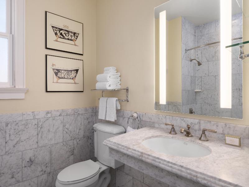 The Cartwright Union Square Bw Premier Collection image