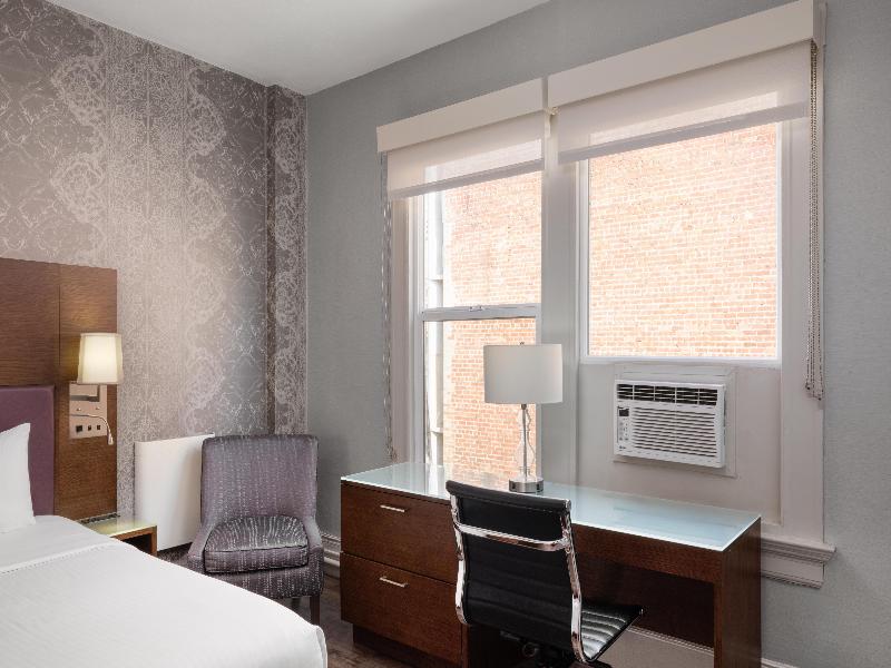 The Cartwright Union Square Bw Premier Collection image