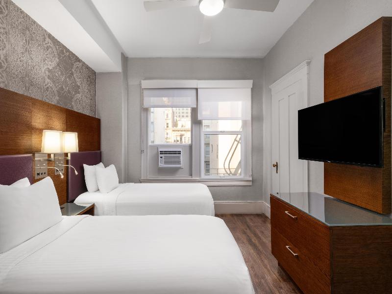 The Cartwright Union Square Bw Premier Collection image