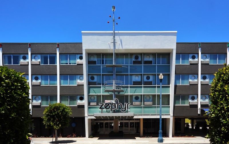 Hotel Zephyr