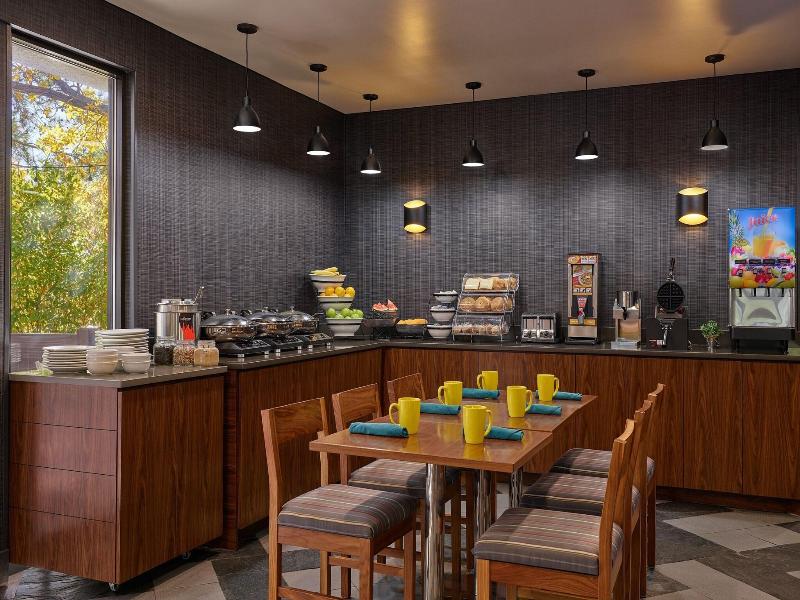 Four Points by Sheraton Salt Lake City Airport