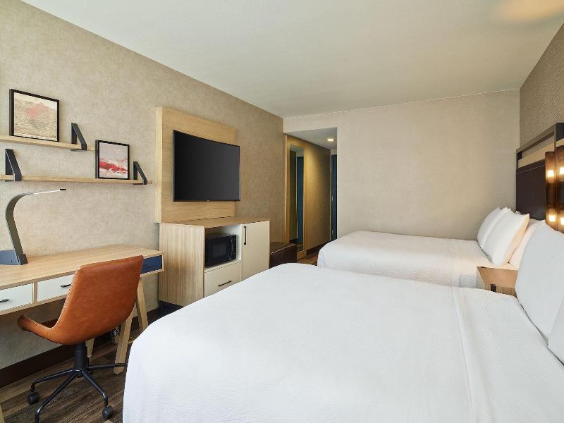 Four Points by Sheraton Salt Lake City Airport image