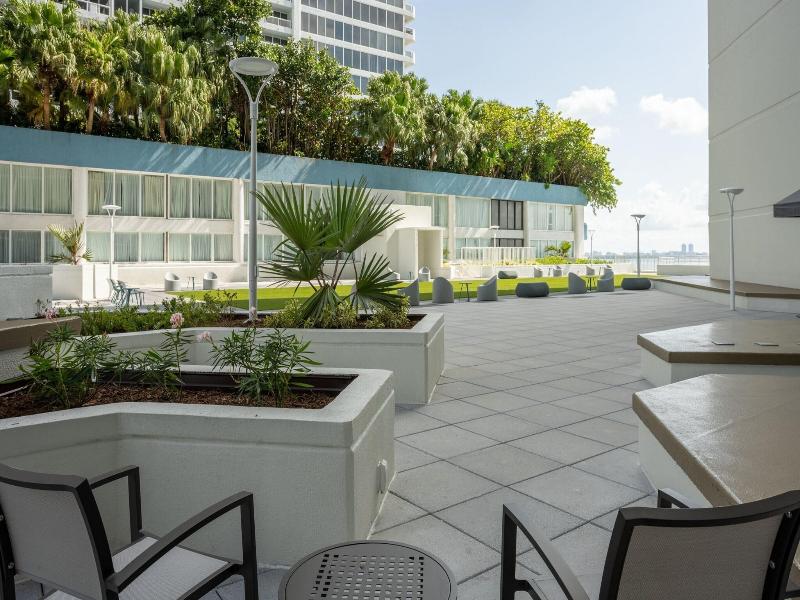 Miami Marriott Biscayne Bay image