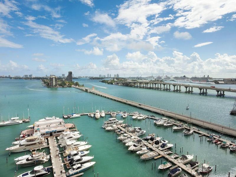 Miami Marriott Biscayne Bay image