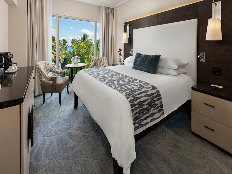 The Palms Hotel & Spa image