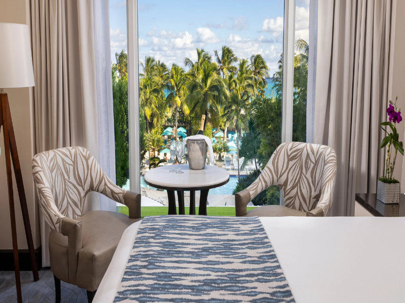 The Palms Hotel & Spa image