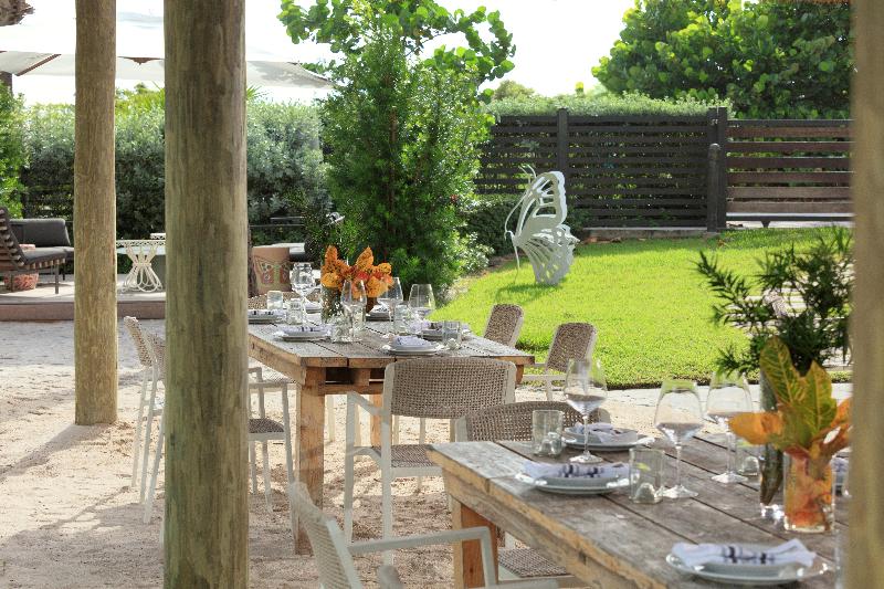 Stay in style at Kimpton Surfcomber Hotel