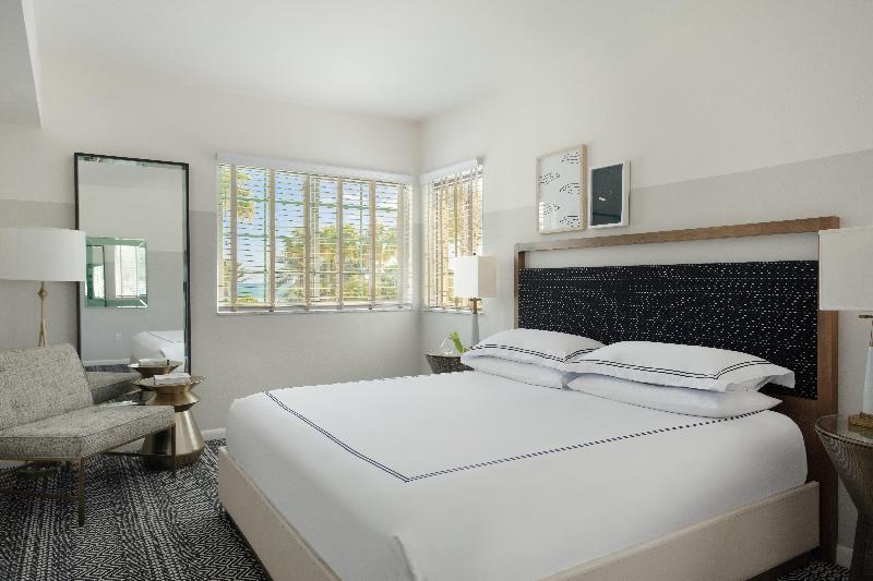 Stay in style at Kimpton Surfcomber Hotel