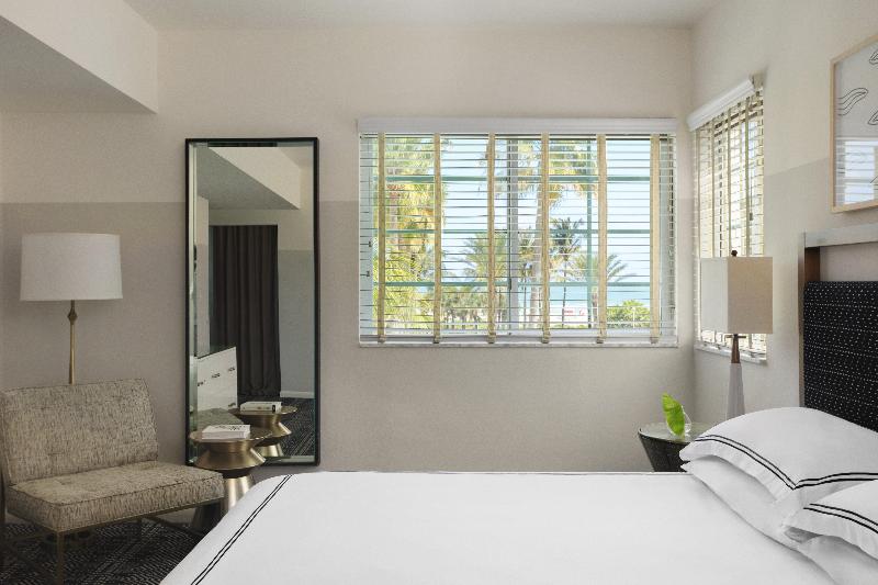 Stay in style at Kimpton Surfcomber Hotel