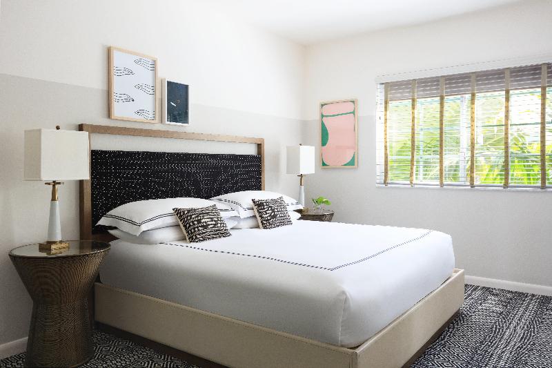 Stay in style at Kimpton Surfcomber Hotel