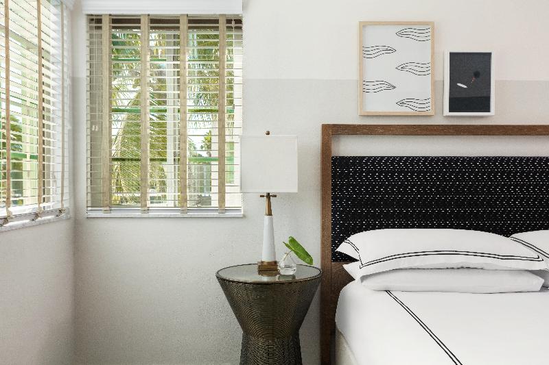 Stay in style at Kimpton Surfcomber Hotel