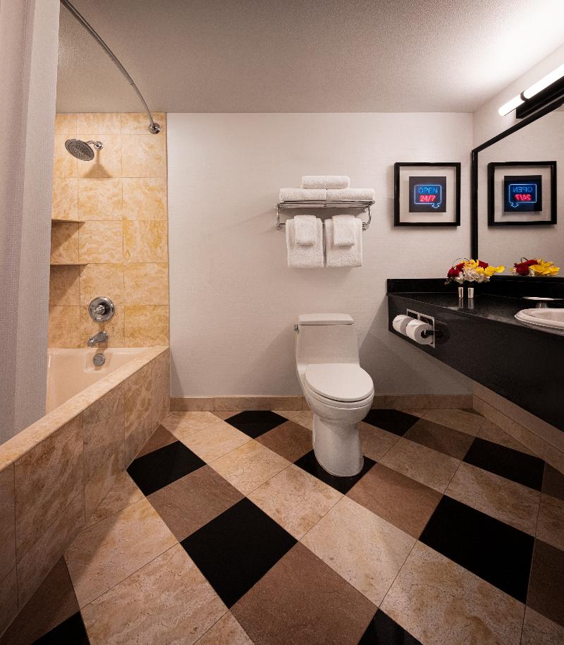 New York - New York Hotel & Casino image