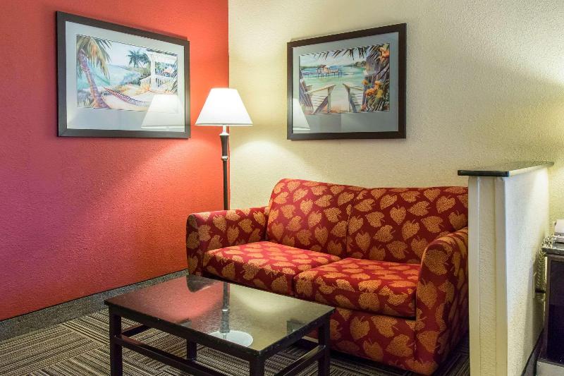 Comfort Suites Orlando