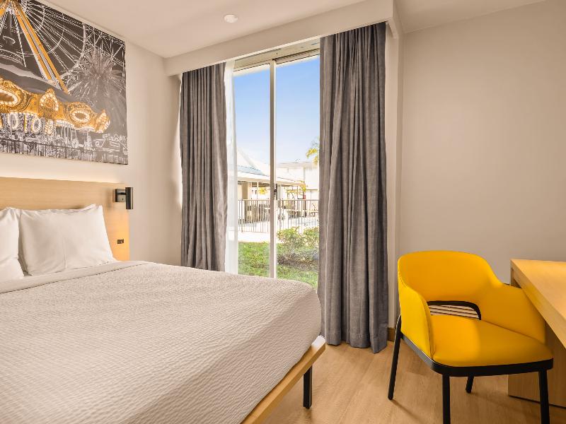 B&B Orlando International Drive near Universal  image