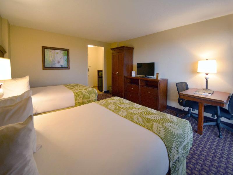 Rosen Inn closest to Universal image
