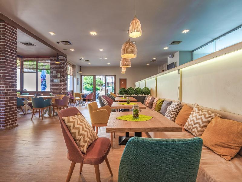 Hotel Marina Palace Affiliated by Melia image