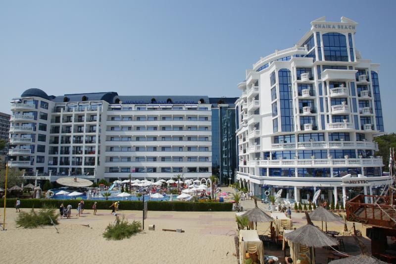 Chaika Beach Hotel