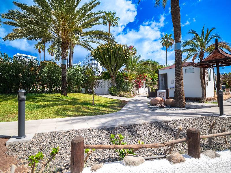 HL Miraflor Suites image