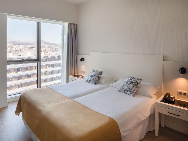 Arrecife Gran Hotel & Spa image