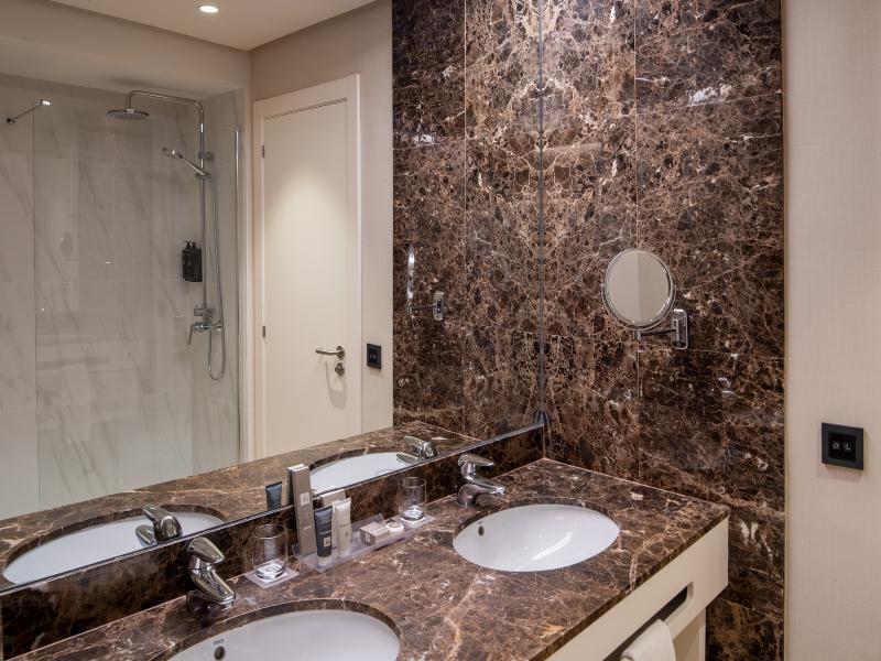 Arrecife Gran Hotel & Spa image
