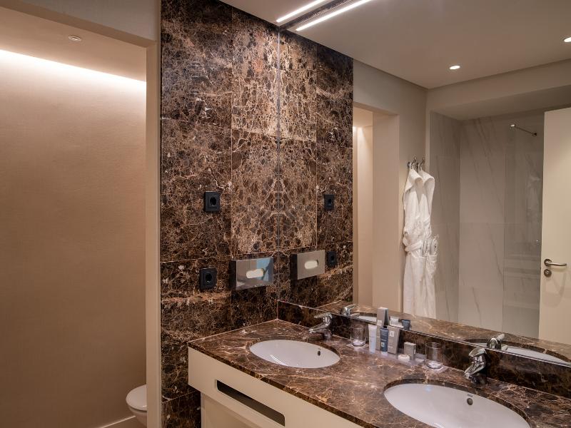 Arrecife Gran Hotel & Spa image