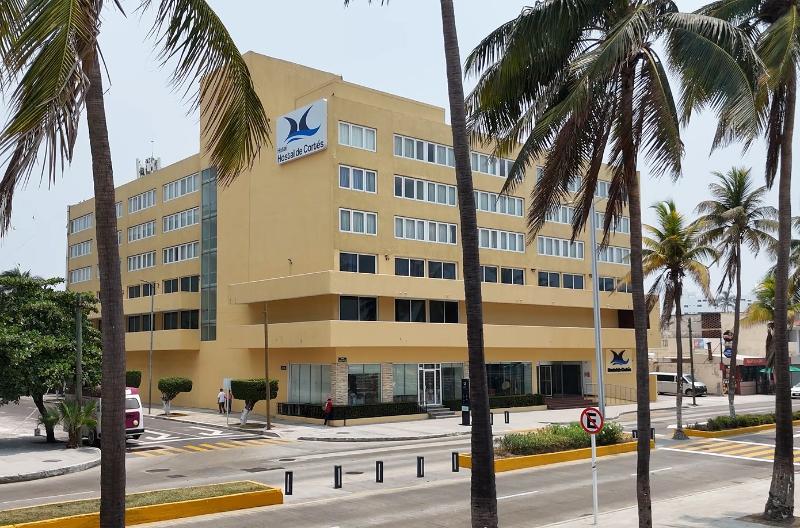 Hotel Hostal De Cortes