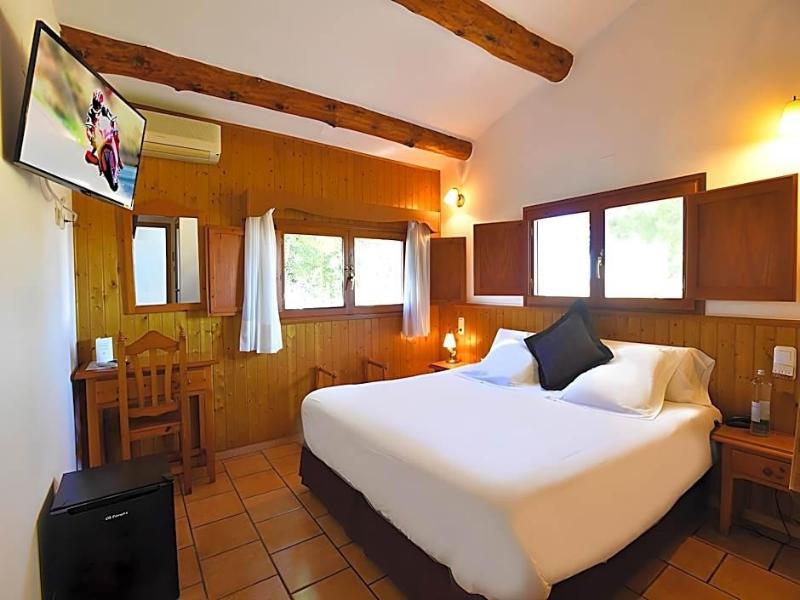 Delta Hotel image