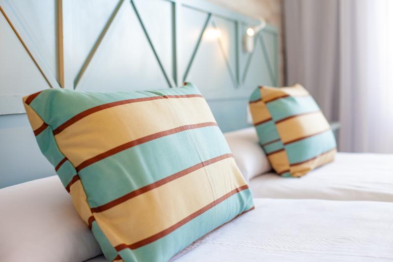 Image -