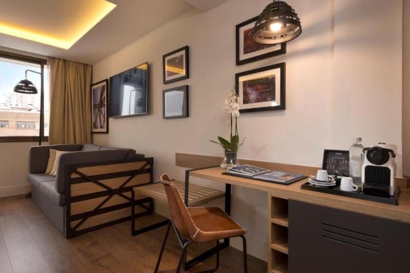 H10 Tribeca image