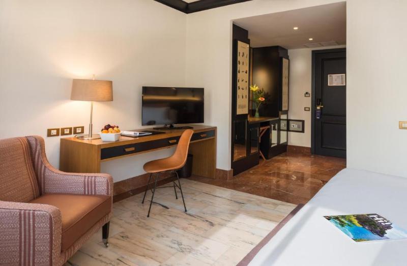 H10 Tribeca image