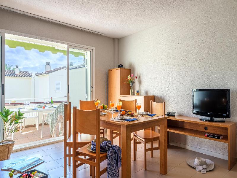Estival Park Apartments image