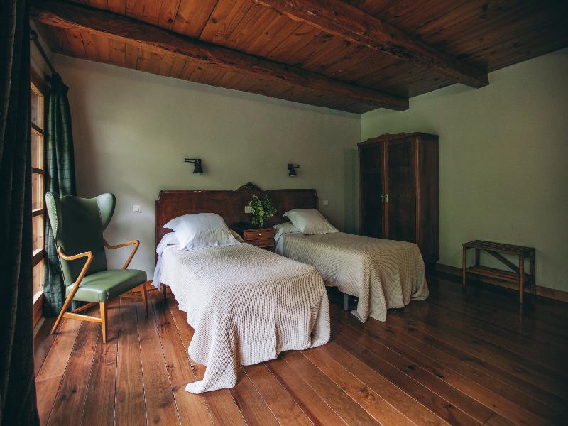 Hotel Caldas image