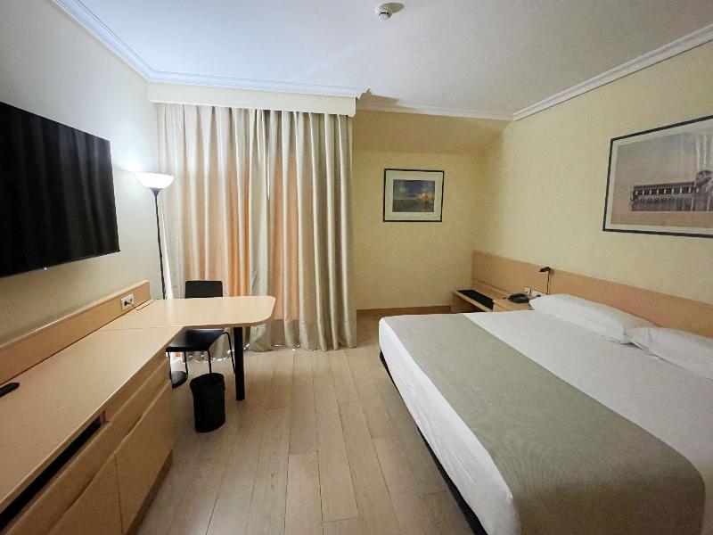 Hotel AR Parquesur image