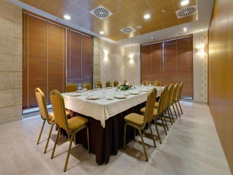 Oca Villa de Aviles image