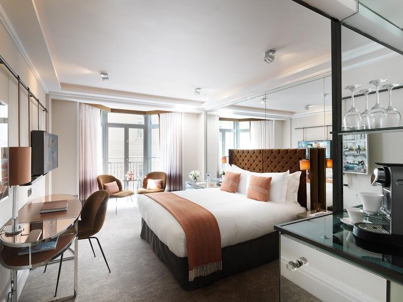 The Athenaeum Hotel & Residences image