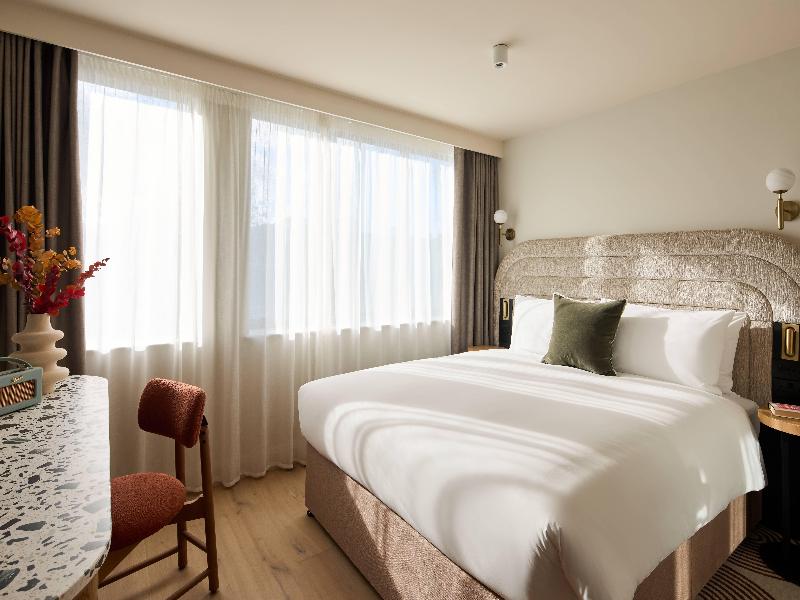 Hotel Indigo London K West Shepherd’s Bush image