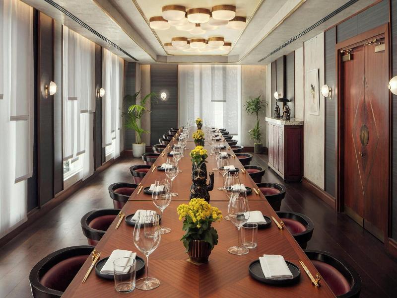 Marriott Hotel London Grosvenor Square image