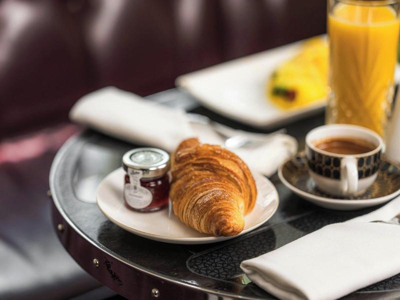 Marriott Hotel London Grosvenor Square image