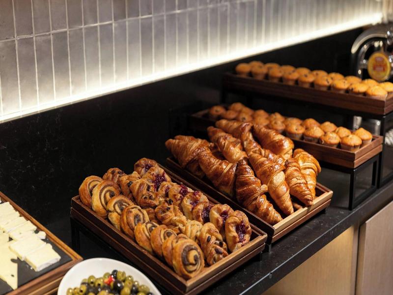 Marriott Hotel London Grosvenor Square image