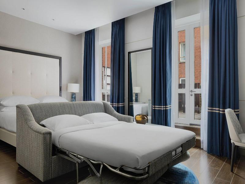 Marriott Hotel London Grosvenor Square image