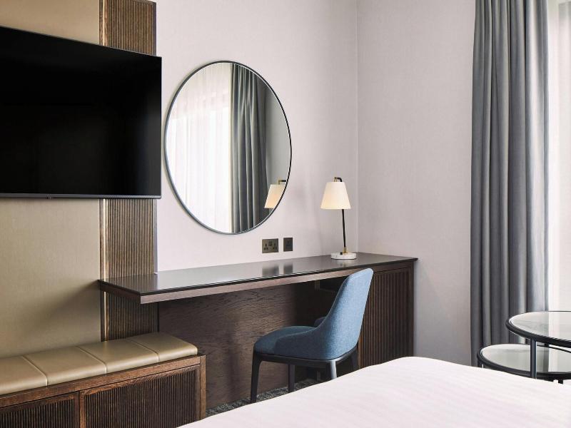 Marriott Hotel London Marble Arch image