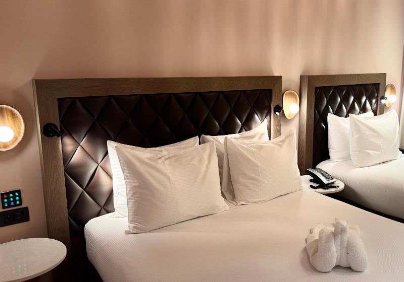 Doubletree by Hilton London - Marble Arch image
