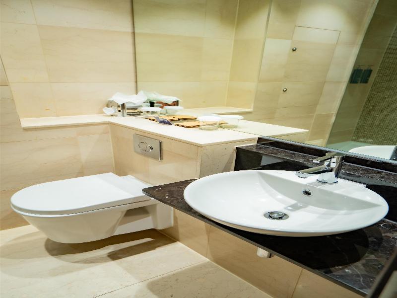 Doubletree by Hilton London - Marble Arch image