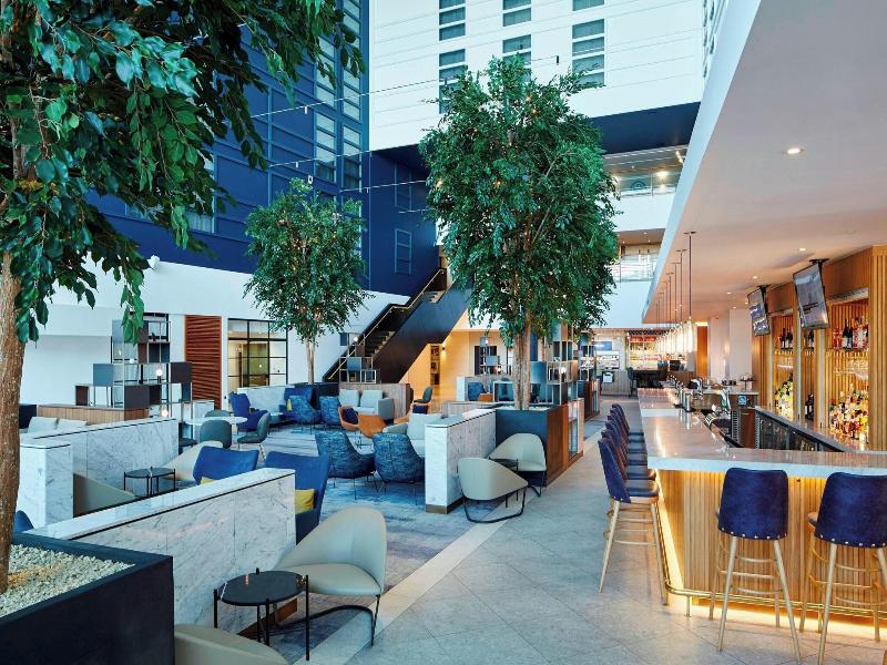 Marriott Hotel Heathrow image