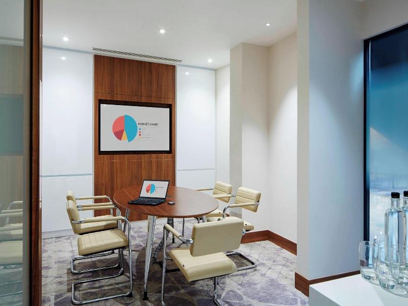 Marriott Hotel Heathrow image