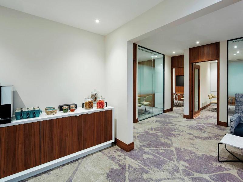 Marriott Hotel Heathrow image