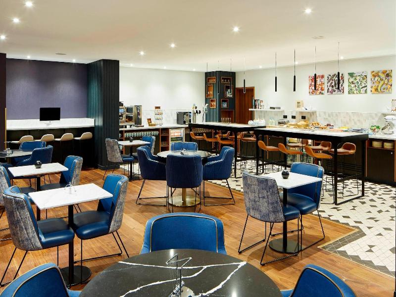 Marriott Hotel Heathrow image